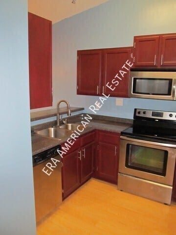 Photo - 905 Piedmont Pl