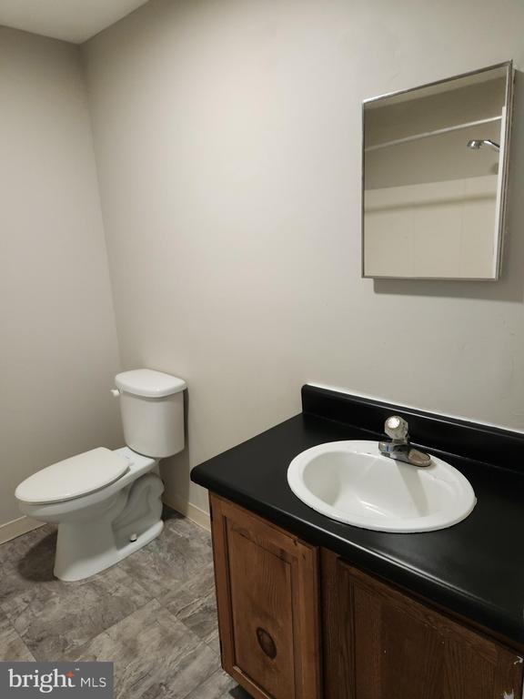 Photo - 423 N Church St