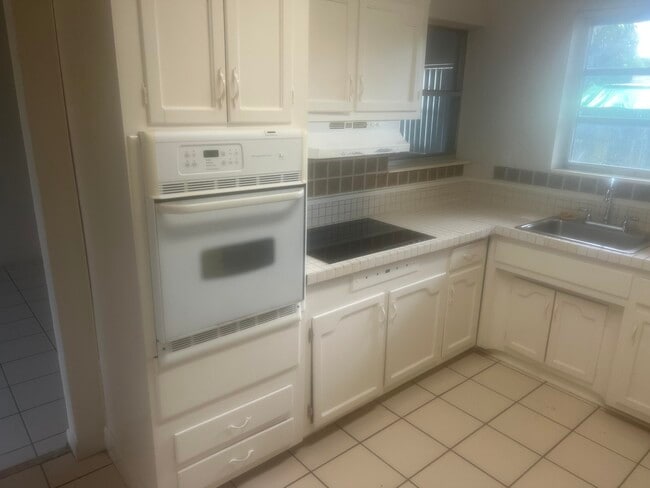 Photo - 211 N 66th Ave