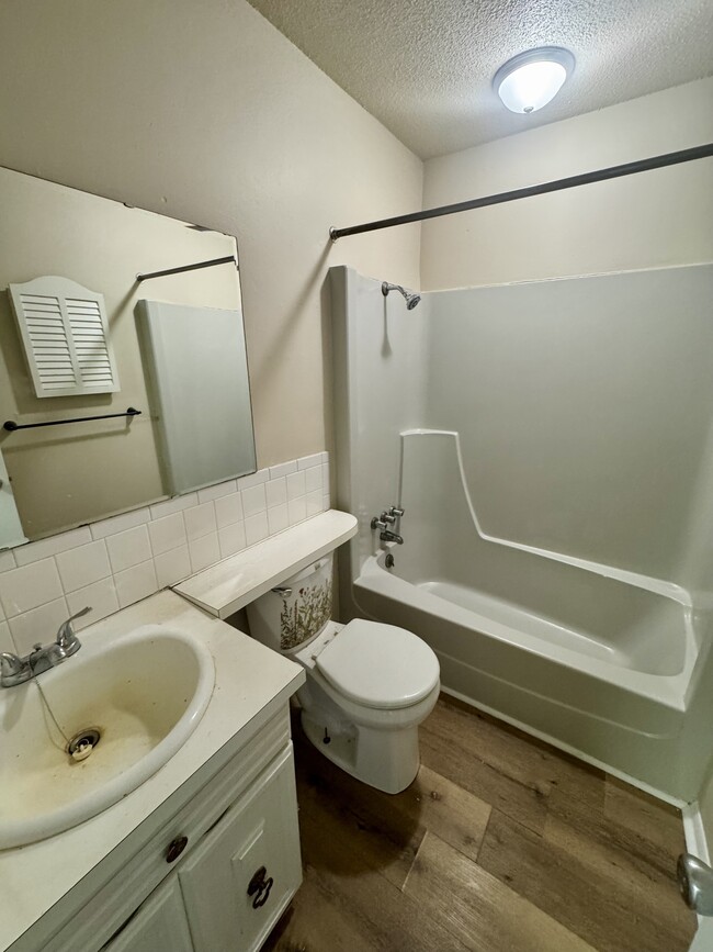 Photo - 4032 Liberty St