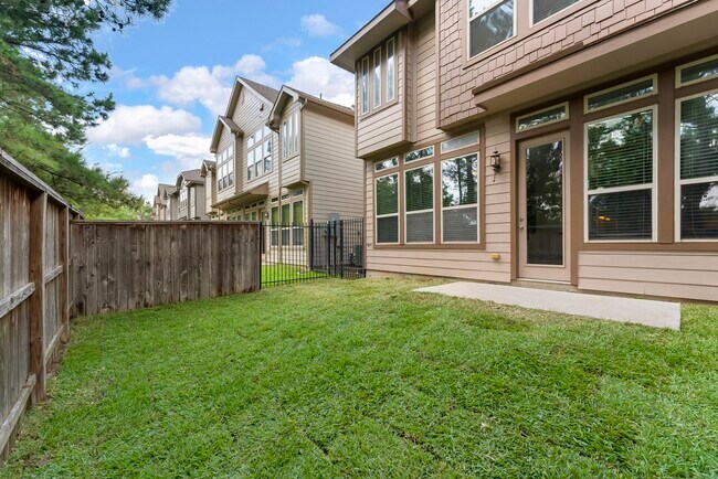 Photo - 31 Aventura Pl