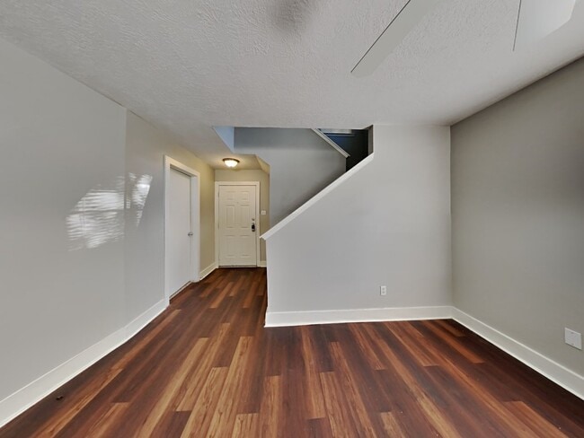 Photo - 19119 Spruce Bough Ln