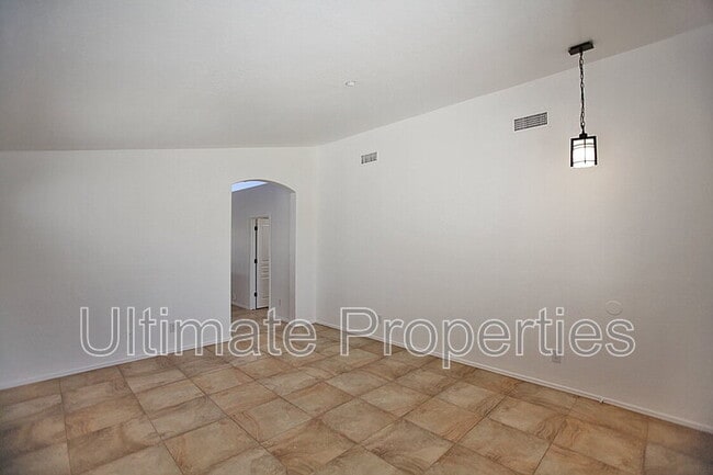 Photo - 15313 N 104th Way