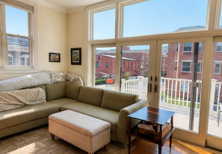 Photo - 19 Hiram Square