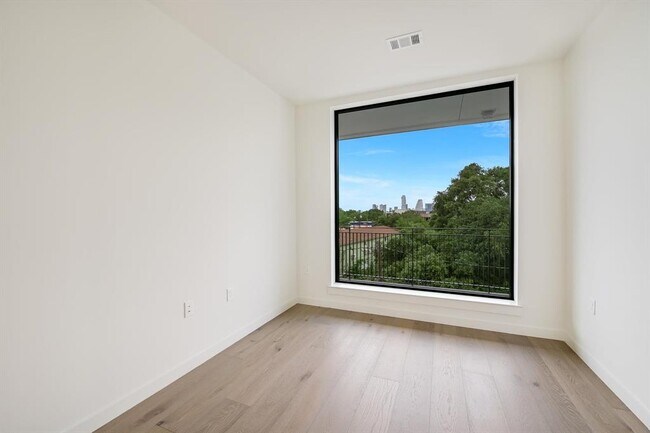 Photo - 2209 S 1st St Condo Unit 307