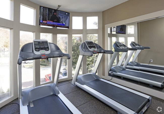 Interior Photo - 45Eighty Dunwoody Rental