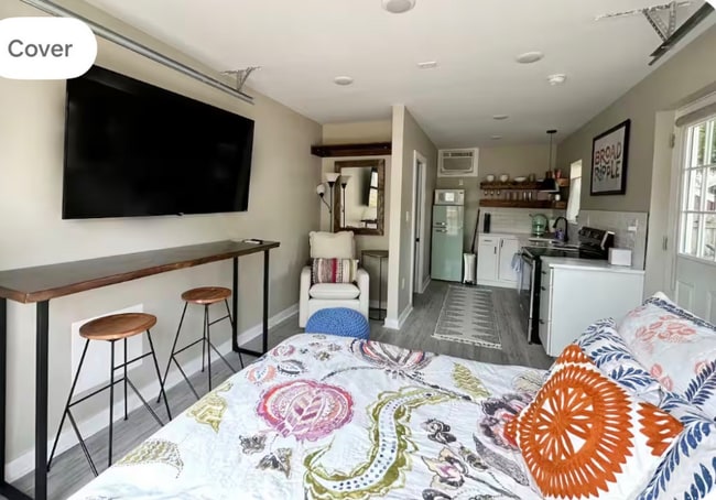 Photo - 5920 Rosslyn Ave Unidad B