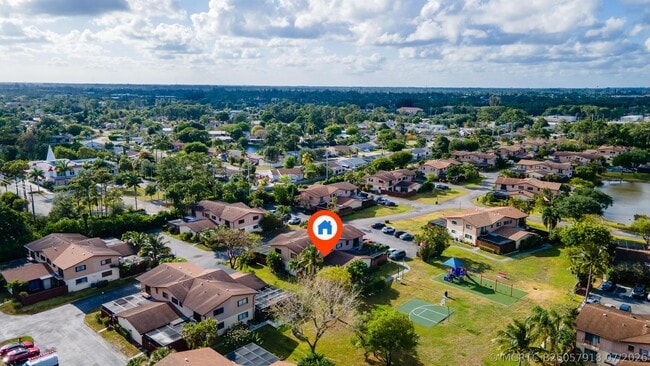 Photo - 4245 Landar Dr