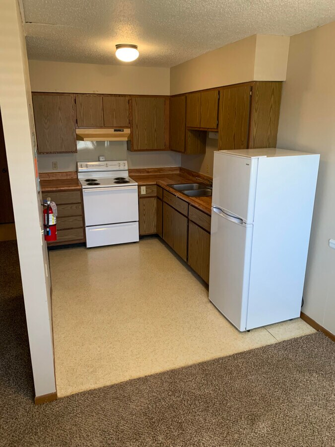 Photo - 592 Newton St Apartments Unit 2B