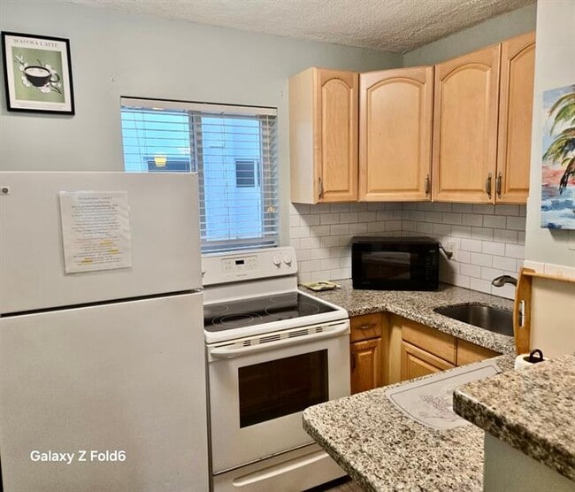Photo - 3225 NE 16th St Unit 9A