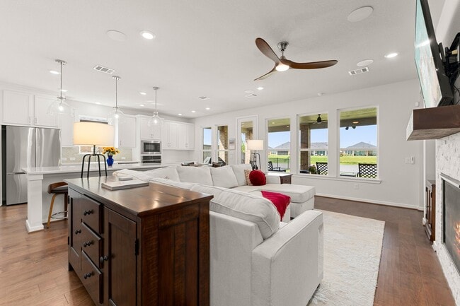 Photo - 29102 Rustic Orch Ln