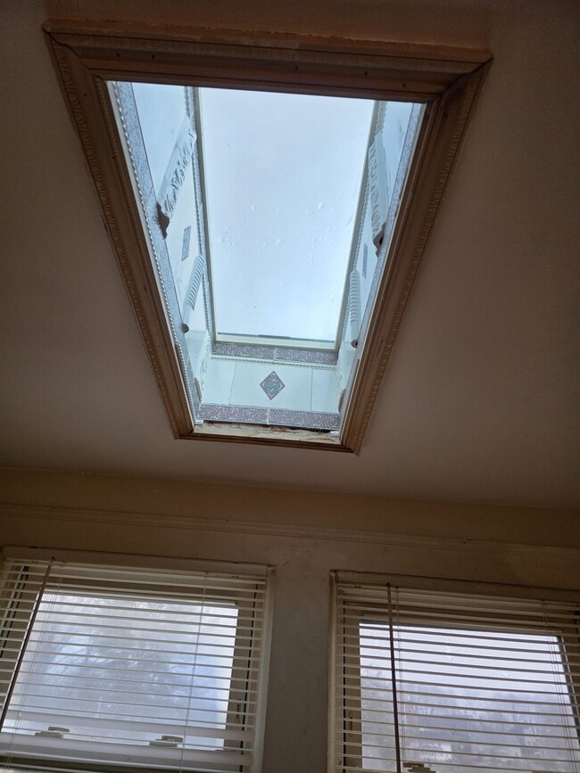 Photo - 75 Ashland St Unidad D