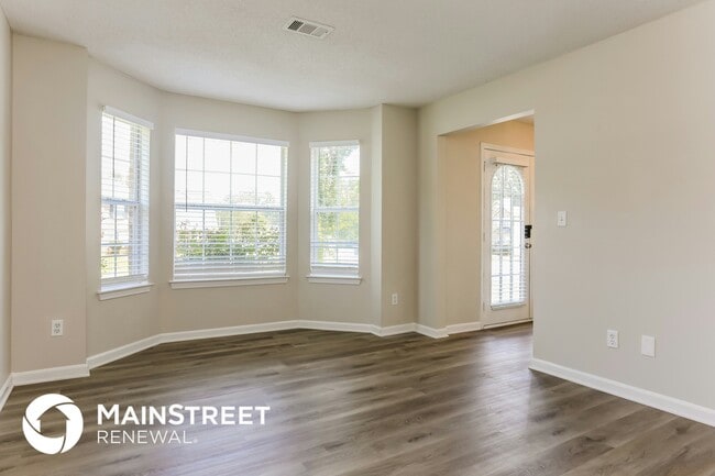 Photo - 5553 Wind River Ln