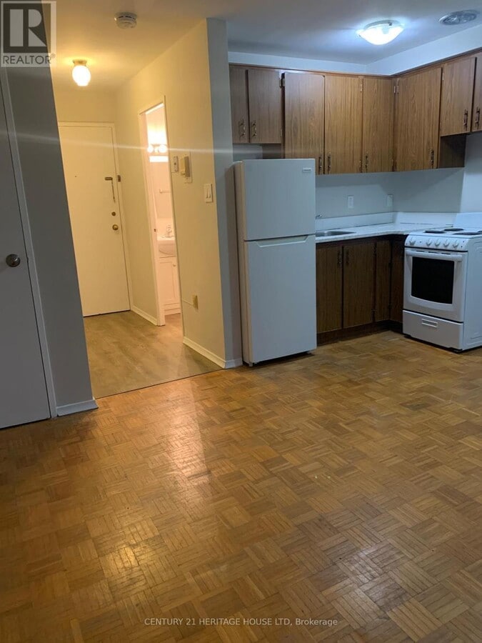 Photo - 41 Parkside Dr Unit 303