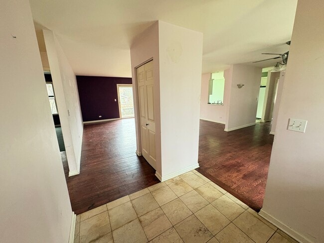 Photo - 6N 730 Manor Rd