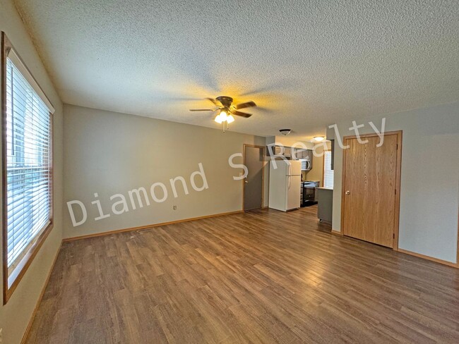 Photo - 1501 W Rainey St Unit B