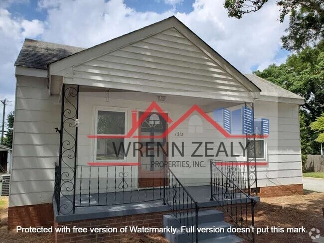 Building Photo - 3 Bedroom 1 Bathroom House