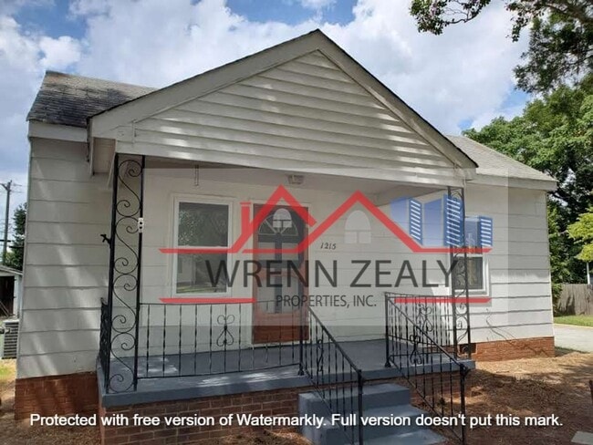3 Bedroom 1 Bathroom House - 3 Bedroom 1 Bathroom House