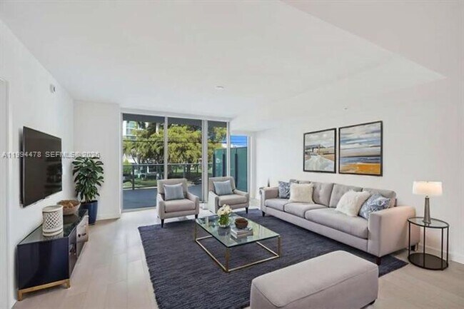 Photo - 9221 E Bay Harbor Dr Unidad 9221 E Bay Harbor Dr # 210