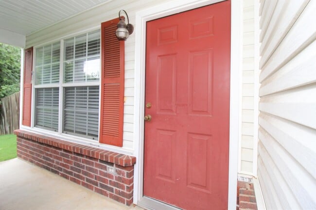 Photo - 3152 Parkway Dr