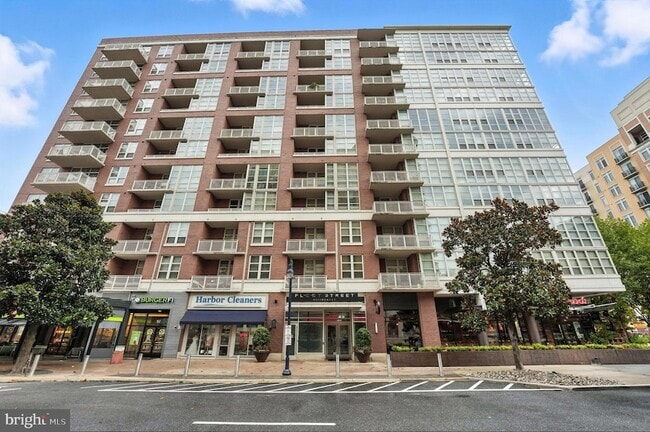 157 Fleet St Unit 211
