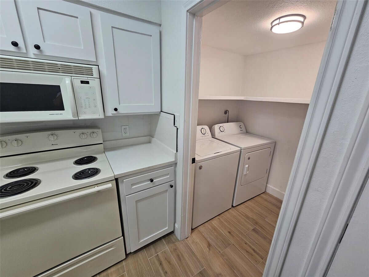 Photo - 2626 Holly Hall St Unit 601