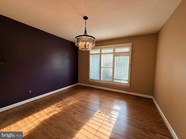 Building Photo - 1307 Stamford Way