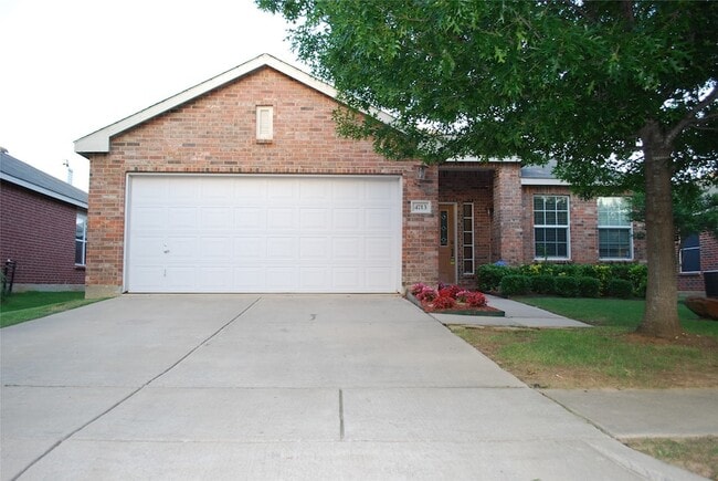 Building Photo - 4713 Fox Sedge Ln