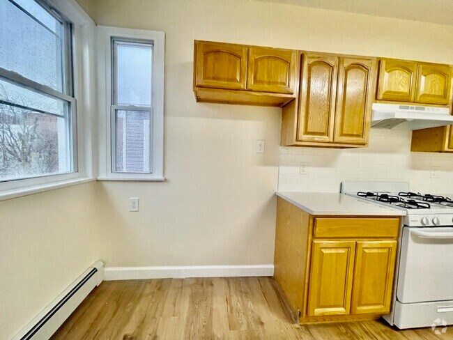 Building Photo - 19 Baldwin Ave Unit 2 Rental