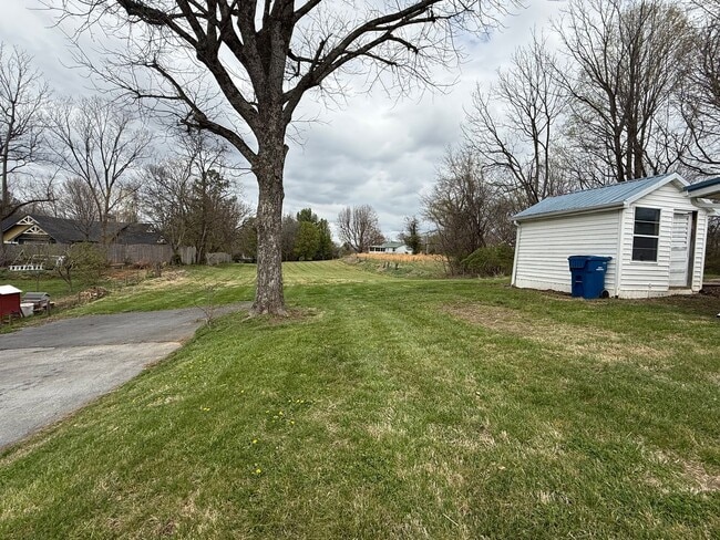 Photo - Charming Farmhouse near Downtown Jonesborough.