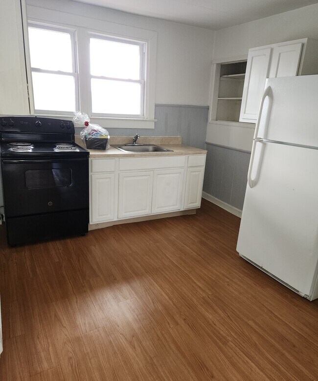 Blue Manor Apartments Paulsboro, NJ