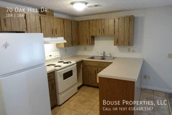 Photo - 70 Oak Hill Dr