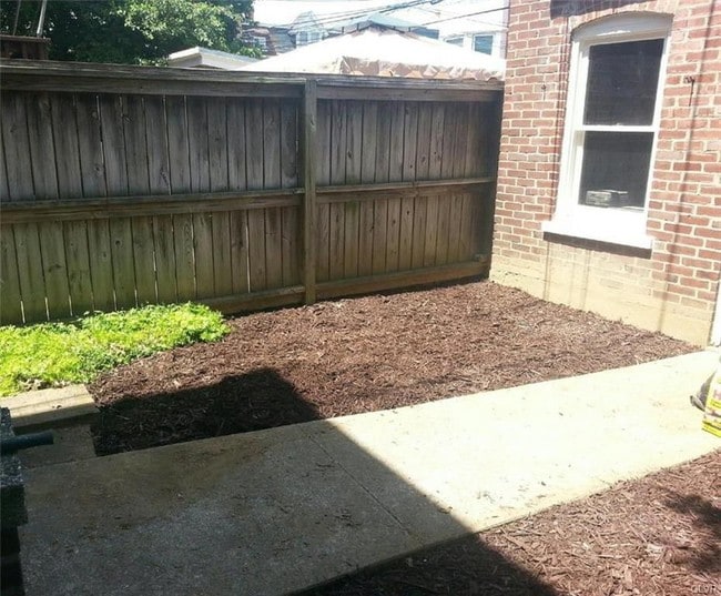 Photo - 1617 W Turner St Unit 1