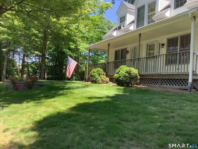 Photo - 668 Huckleberry Hill Rd