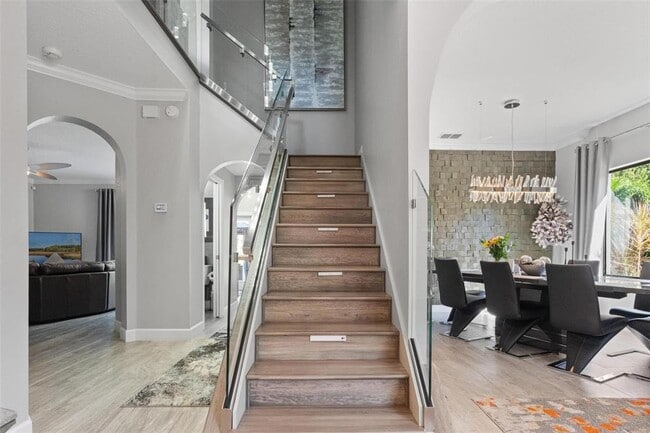 Photo - 13228 Royal George Ave