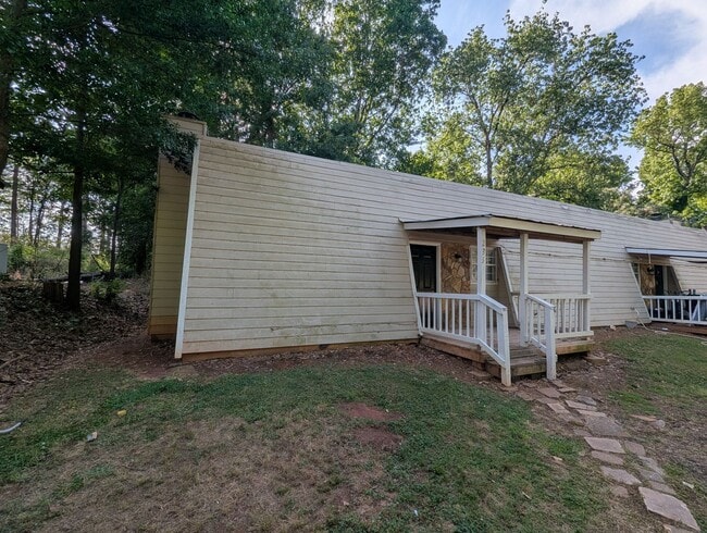 Photo - 235/237 Rustwood Dr Unit 235 Rustwood Dr