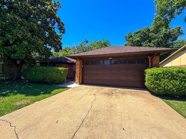 Photo - 712 Pecan St