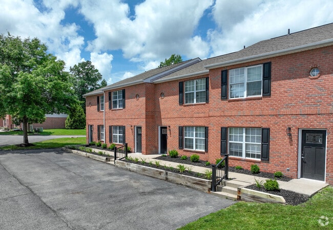 Building Photo - Wynnwood at Freedom Road Rental