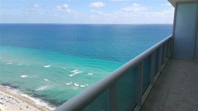 Photo - 1830 S Ocean Dr Unit 1830 S Ocean Dr # 3210