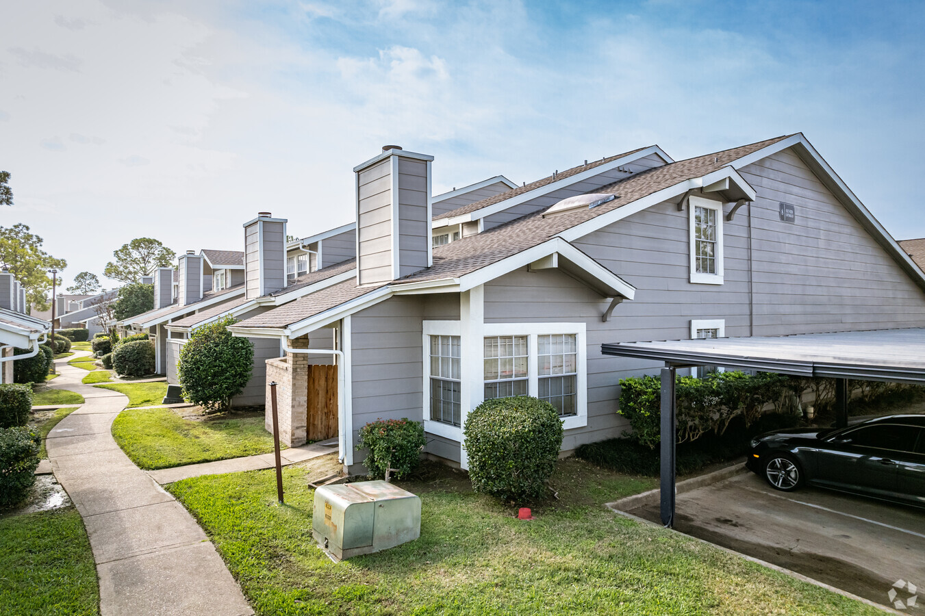 12208 Coppertree Ln - Cattails Apartments