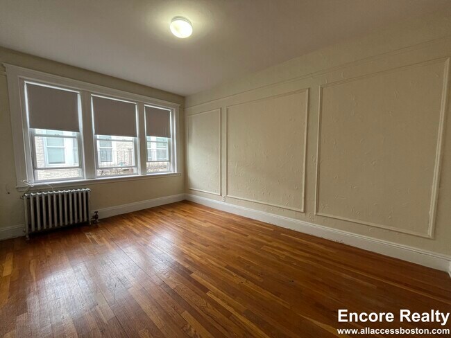 1670 Commonwealth Ave Unidad 1
