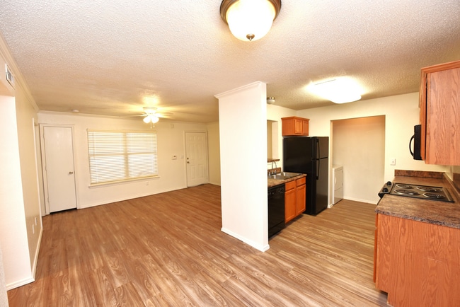 CrownRidge Apartments