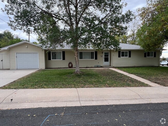 Building Photo - Beautiful 4bdrm Home In Johnstown Avail 9/20