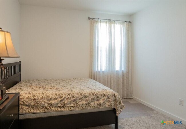 Photo - 14020 Neskar Dr