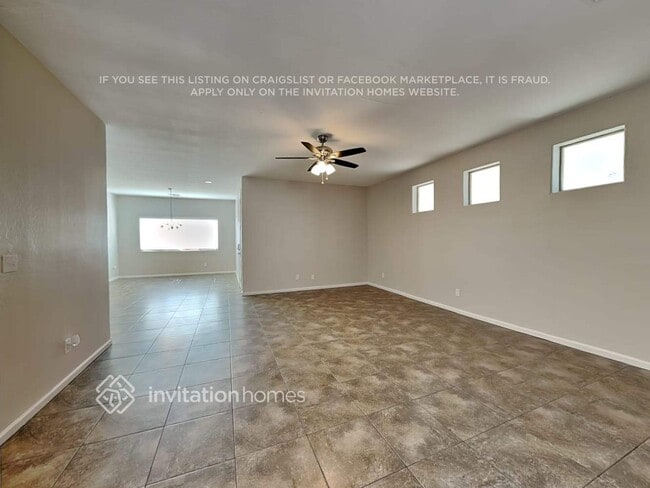 Photo - 1840 W Pollack St