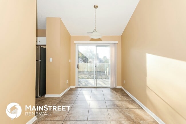 Photo - 4105 Runaway Cir