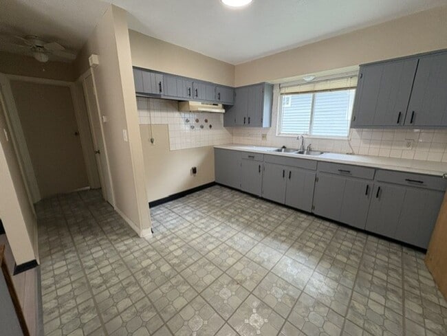 1626-1628 Merrill Ave Unidad 1626