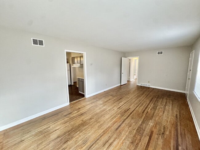 Photo - 3594 W Sutton Dr