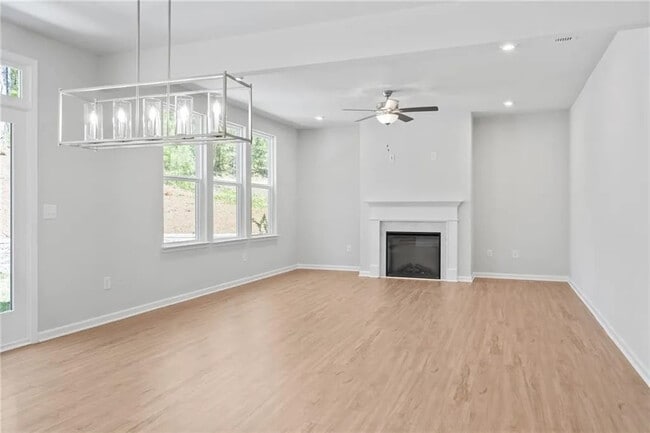 Photo - Room in House on Riverwood Dr