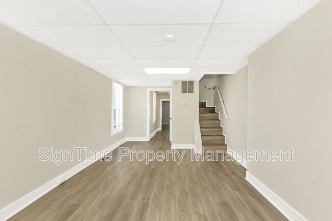 Photo - 152 E South St